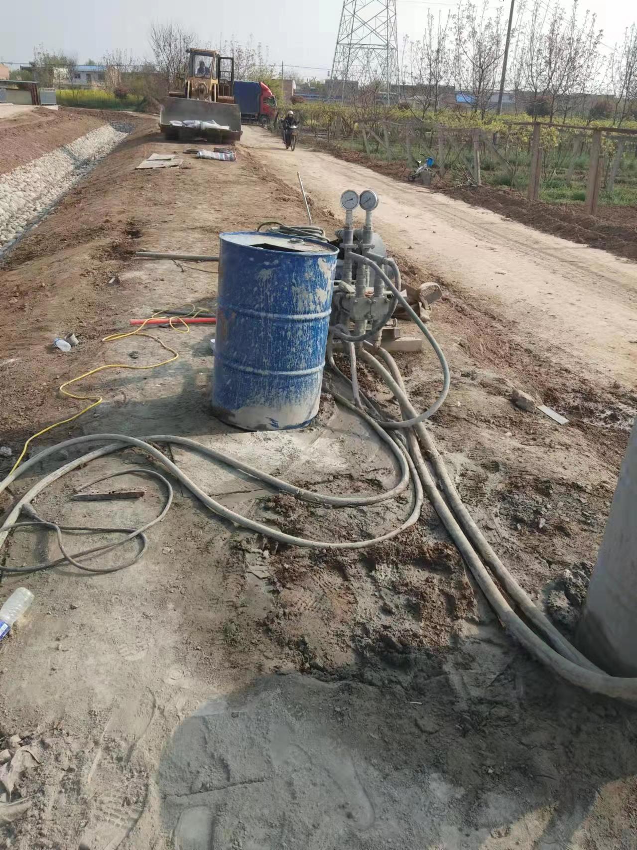 细水乡顶管注浆